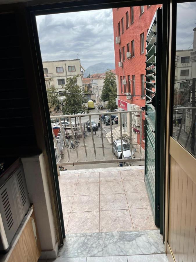 Vila Dedi Apartamento Shkodër Exterior foto